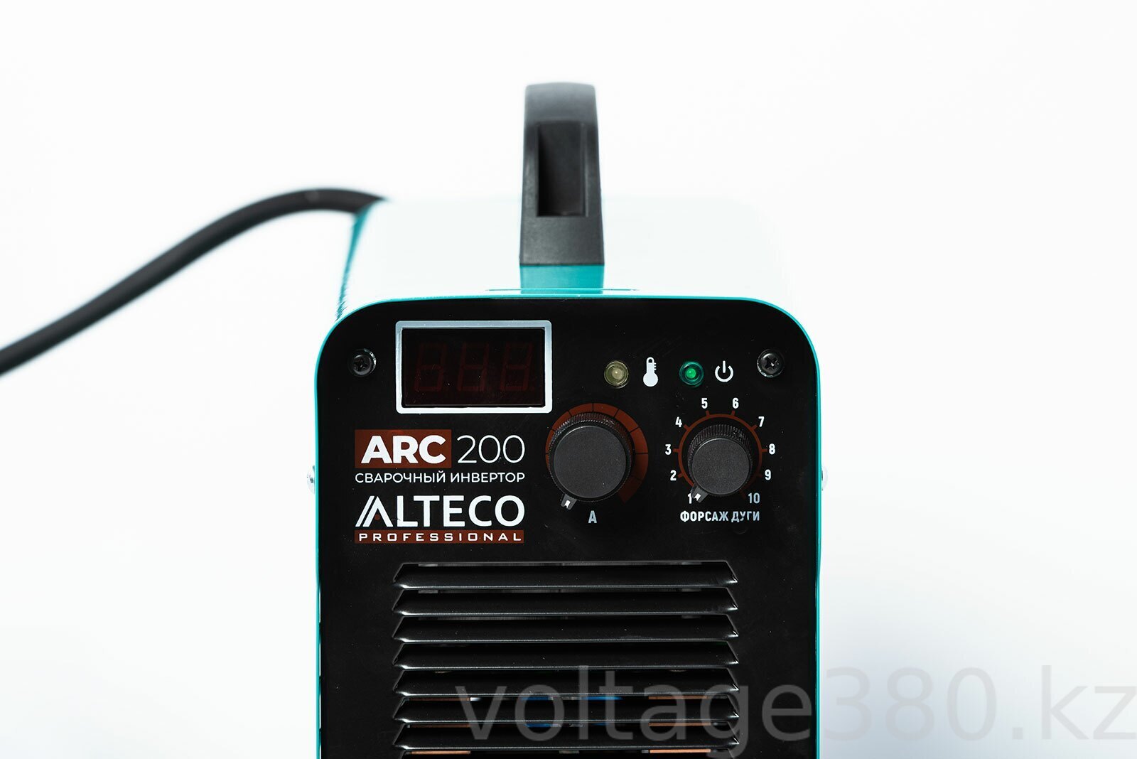 Сварочный аппарат ALTECO ARC-200 Professional +дисплей